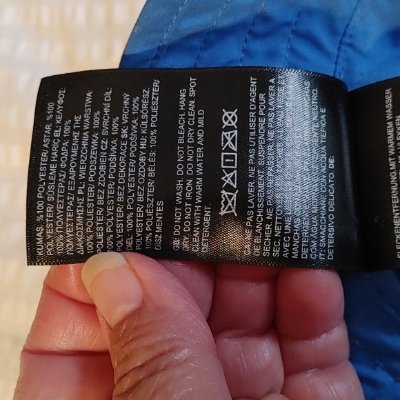 🌸Host Pick🌸NWT Kids The North Face Tie-Dye/Blue Reversible Bucket Hat - Picture 7 of 10